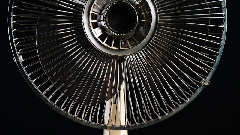 6WAY腰掛け扇風機 冷却プレート付きの魅力を徹底解説|使い方・選び方・おすすめポイントまとめ
